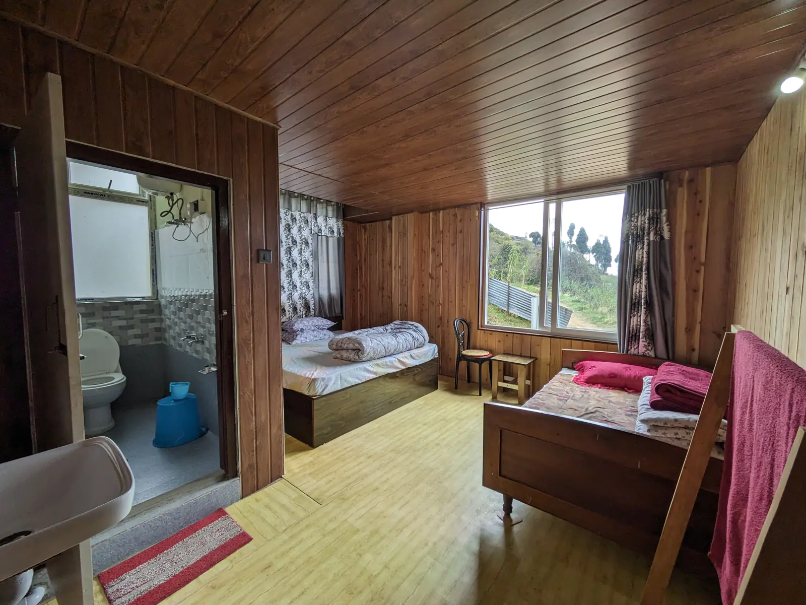 Lali Gurash Homestay rooms Okhrey Sikkim